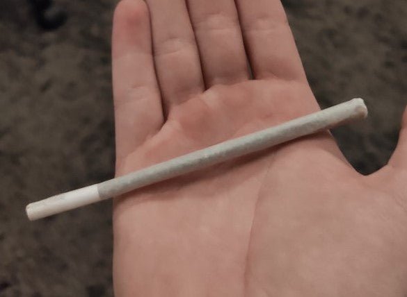 Big Fat joints are for Noobs and is a Myth! - Banana Roller